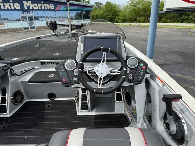 Slide: The Image of Ranger Z521 Comanche 2014 - 7