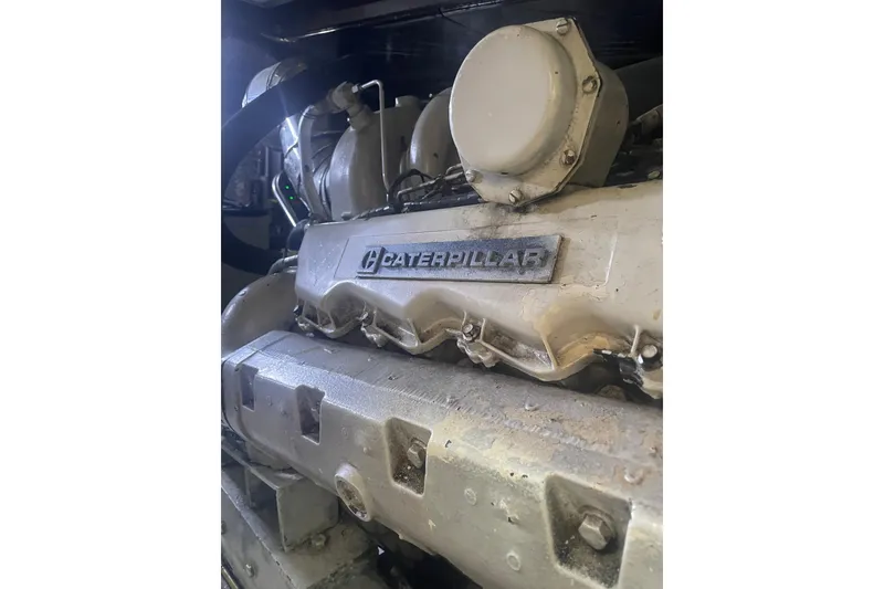 Slide: The Image of Caterpillar engine in a 1986 Hi-Star 40 Flybridge boat. - 43