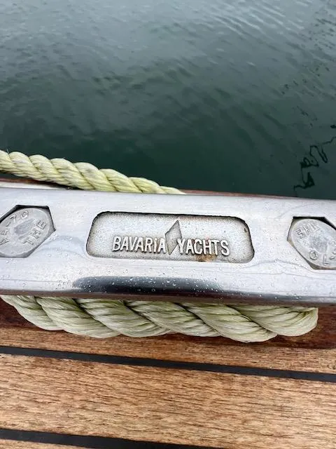 Slide: The Image of Bavaria Cruiser 42 2000 - 50
