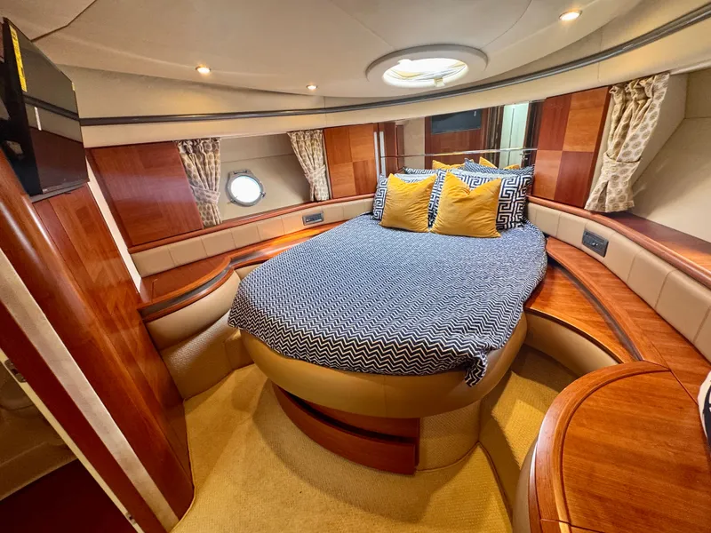 Slide: The Image of Azimut 50 2009 - 18