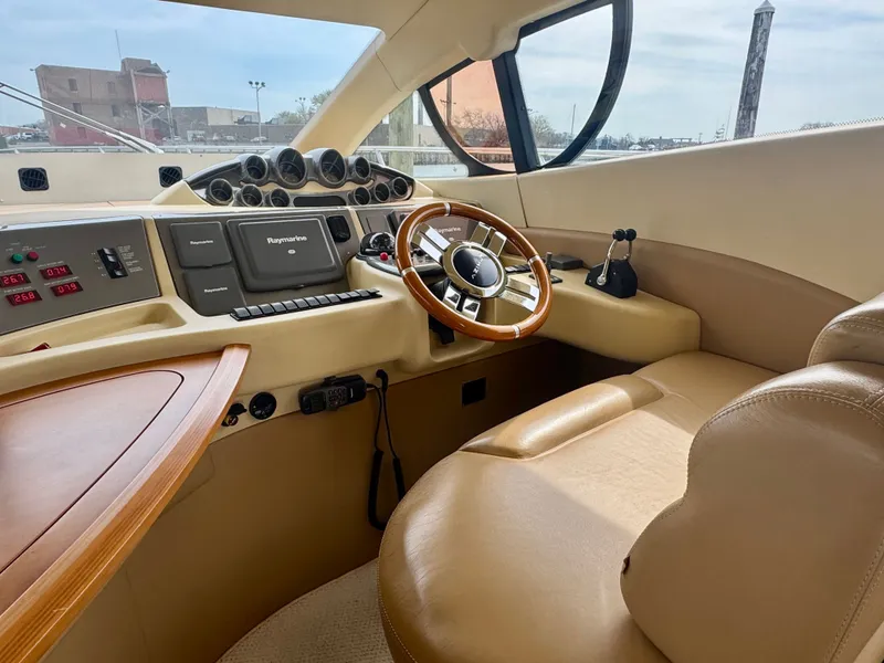 Slide: The Image of Azimut 50 2009 - 24