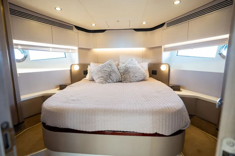 Slide: The Image of Azimut 60 2018 - 54