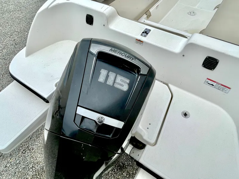 Slide: The Image of 2017 Bayliner E21 with Mercury 115 outboard motor. - 34