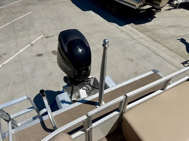 Slide: The Image of 2017 Sun Tracker Party Barge with Mercury Verado engine. - 15