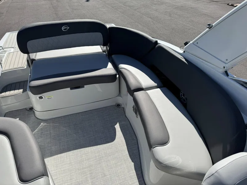 Slide: The Image of Crownline Boats 298 SS 2026 - 14
