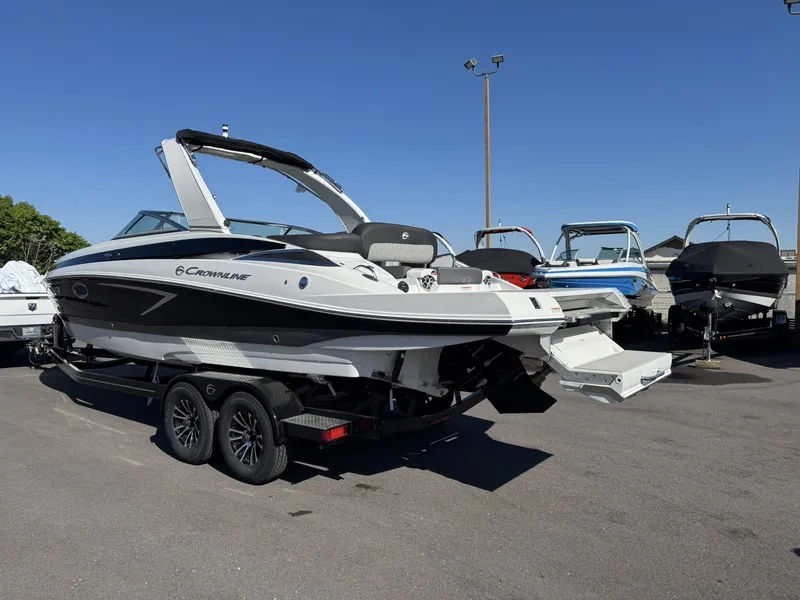 Slide: The Image of Crownline Boats 298 SS 2026 - 22