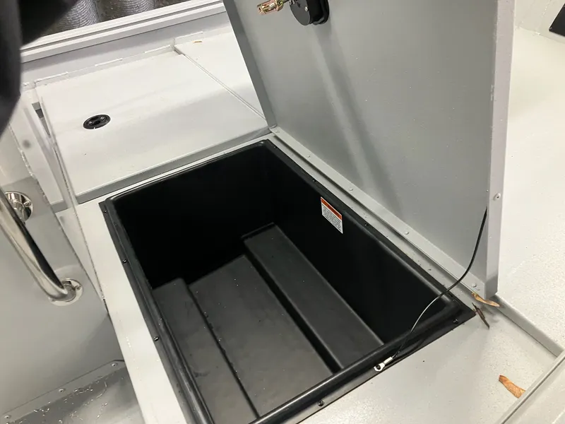 Slide: The Image of G3 Gator Tough 18 CCJ DLX 2026 - 16