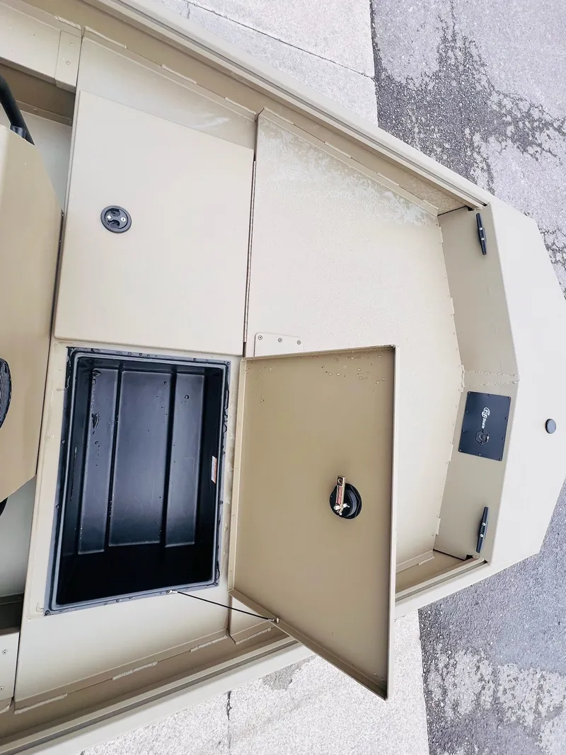 Slide: The Image of G3 17 CCJ Jet Tunnel 2026 - 31
