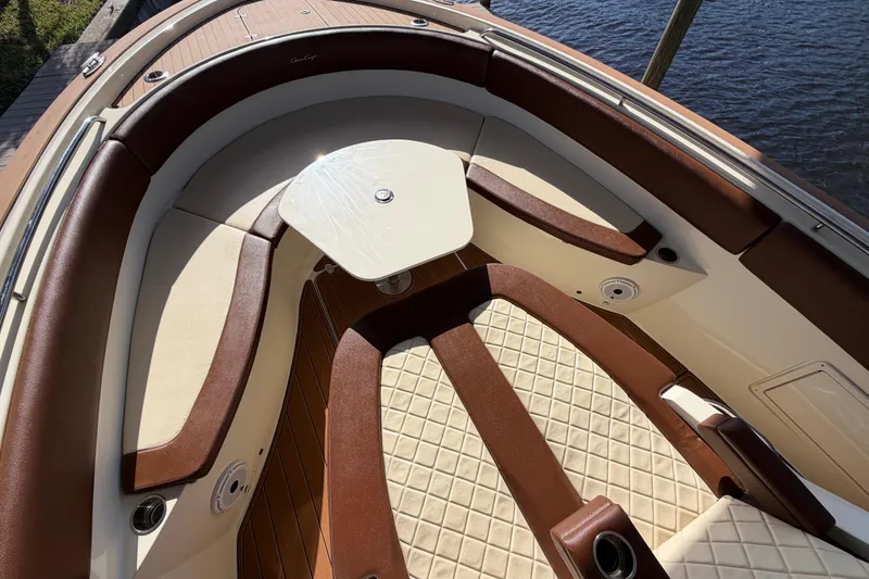 Slide: The Image of Interior of Chris-Craft Catalina 34 boat, luxurious seating, 2021 model. - 37