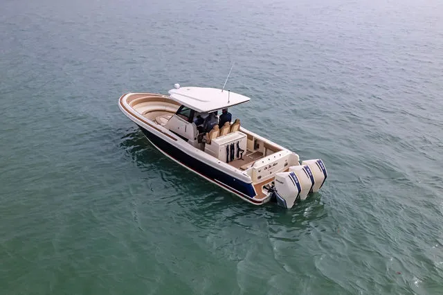 Slide: The Image of Chris-Craft Catalina 34 2021 - 45