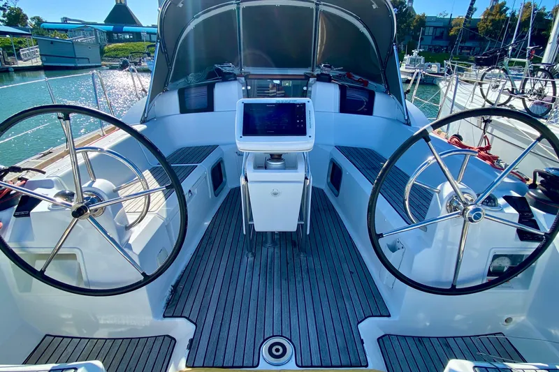 Slide: The Image of Silver Dragon's roomy Cockpit with Dual Helm Controls - 6