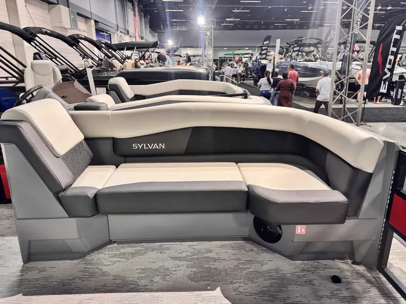 Slide: The Image of Sylvan R-20 LZ DH 2026 - 3
