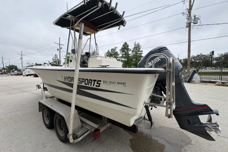Slide: The Image of 1998 Hydra-Sports 22 Ocean CC boat on trailer with Yamaha outboard motor. - 6