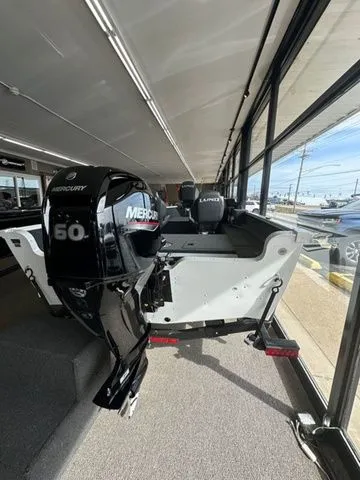 Slide: The Image of Lund 1650 Rebel XL SS 2026 - 9