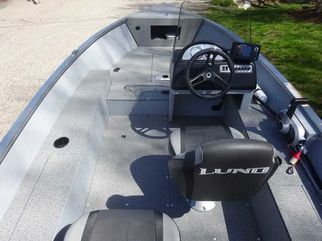Slide: The Image of Lund 1600 Fury SS 2024 - 7