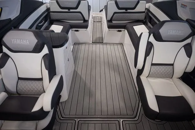 Slide: The Image of Yamaha 275SDX 2023 - 13