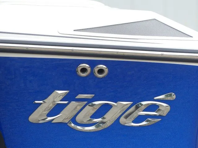 Slide: The Image of Tigé RZ4 2016 - 13