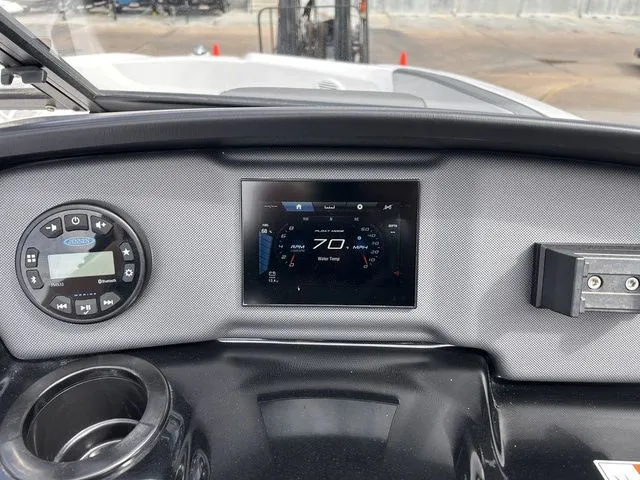 Slide: The Image of Yamaha AR190 2023 - 21