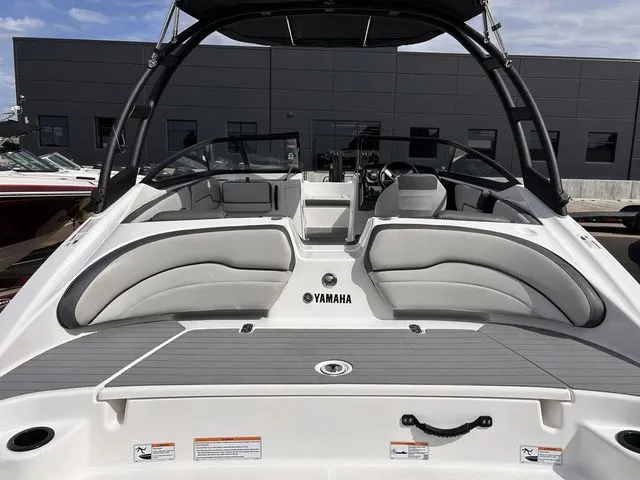 Slide: The Image of Yamaha AR190 2023 - 5