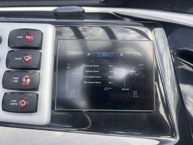 Slide: The Image of Yamaha AR220 2024 - 22
