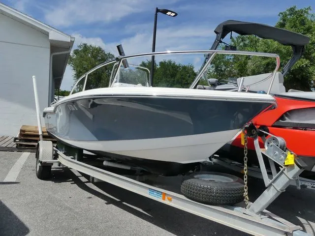The Image of Tidewater 180 CC Adventure 2014 - 1