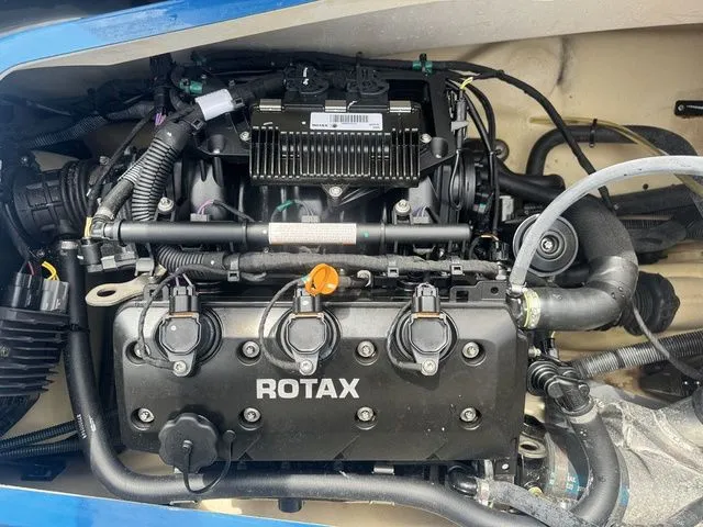 Slide: The Image of Sea-Doo GTI 2019 - 13