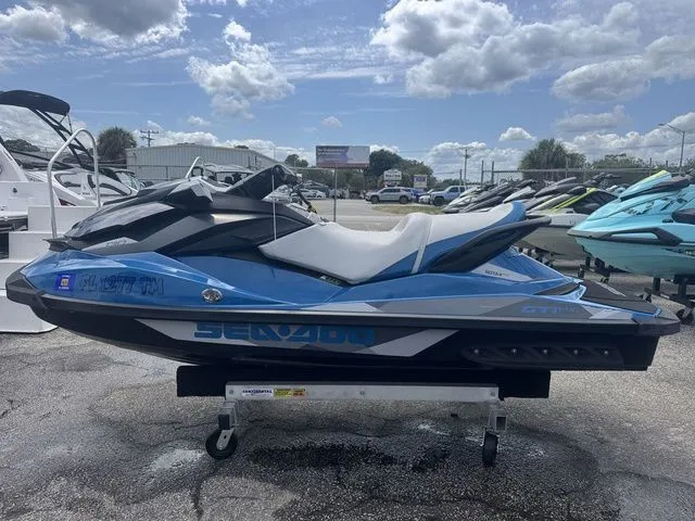Slide: The Image of Sea-Doo GTI 2019 - 5