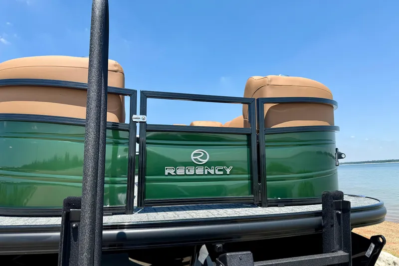 Slide: The Image of Regency 230 DL 2026 - 30