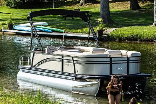 The Image of Harris Cruiser 210 2019 - undefined