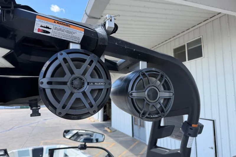 Slide: The Image of JL Audio speakers on 2020 Nautique Super Air Nautique G25 boat. - 19