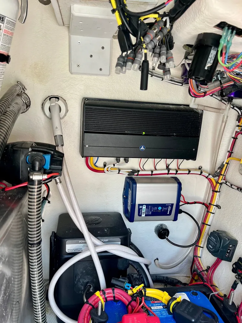 Slide: The Image of Electrical system in a 2025 Concept 23 model. - 18