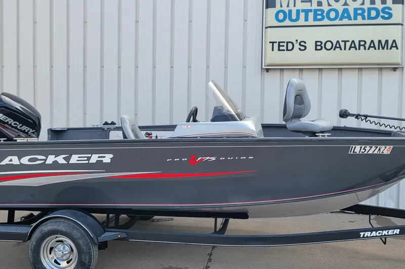 The Image of 2019 Tracker Pro Guide V-175 SC boat on trailer at Ted's Boatarama. - 0