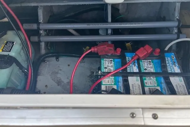 Slide: The Image of Battery compartment of a 1996 Sea Ray Laguna 24 Flushdeck Cuddy boat. - 16
