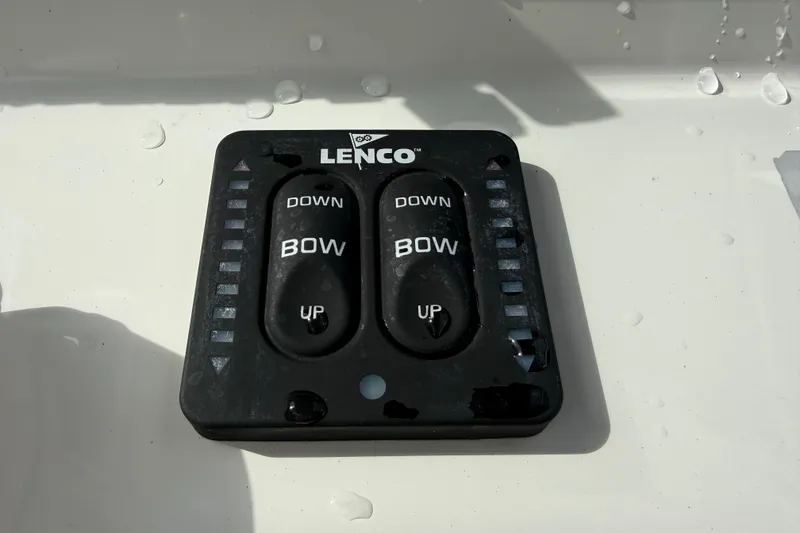 Slide: The Image of Lenco trim tab control panel on 2016 Panga 22 BOCA GRANDE boat. - 22