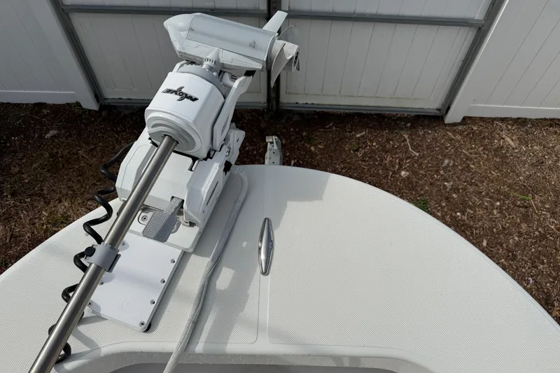 Slide: The Image of 2016 Panga 22 BOCA GRANDE boat with mounted trolling motor on deck. - 40