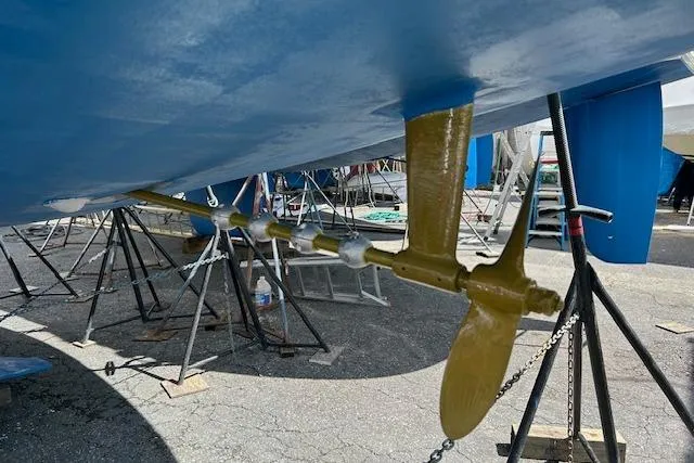 Slide: The Image of Propeller and shaft of 1991 Hunter Legend 375 sailboat on stands. - 5