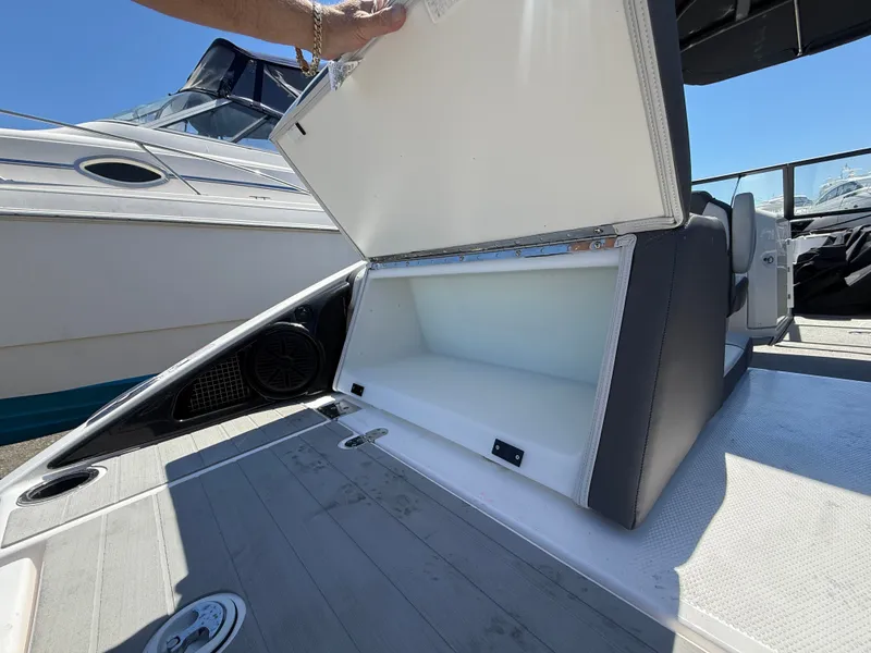 Slide: The Image of Yamaha AR250 2022 - 17
