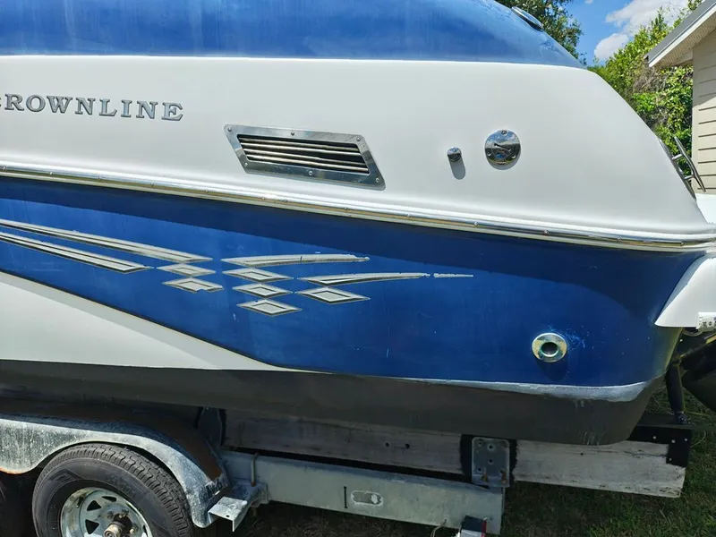 Slide: The Image of Crownline Boats 235 CCR 2005 - 17