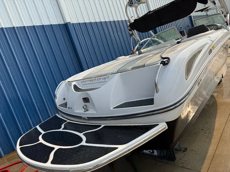 The Image of Nautique 211 2007 - 0