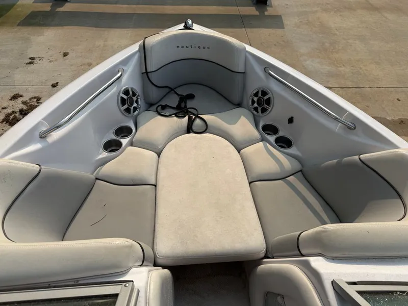 Slide: The Image of Nautique 211 2007 - 2
