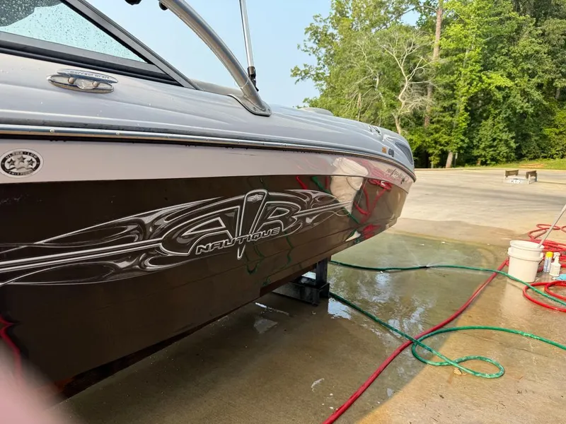 Slide: The Image of Nautique 211 2007 - 21
