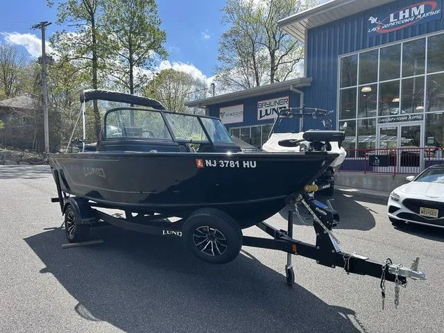 Slide: The Image of Lund 1775 Impact XS Sport 2025 - 7