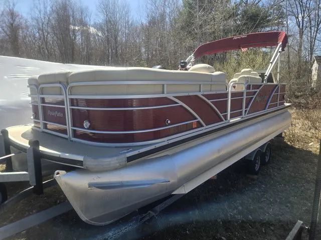 The Image of Godfrey Aquapatio 240 SL 2012 - 1