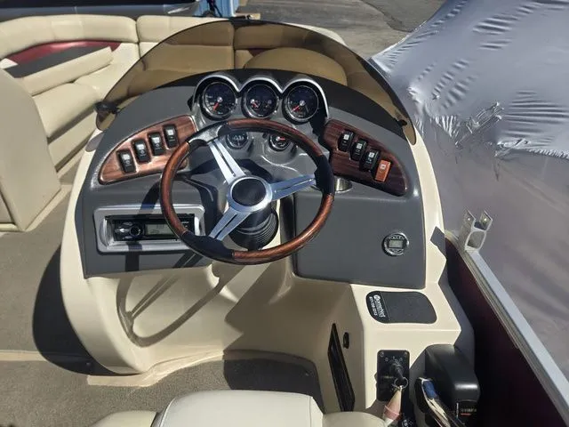 Slide: The Image of Godfrey Aquapatio 240 SL 2012 - 15