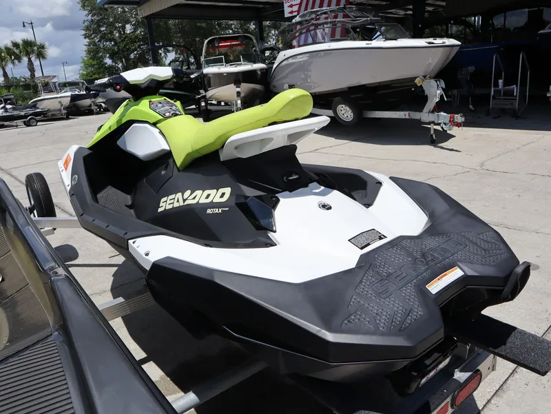 Slide: The Image of Sea-Doo 2023 - 5