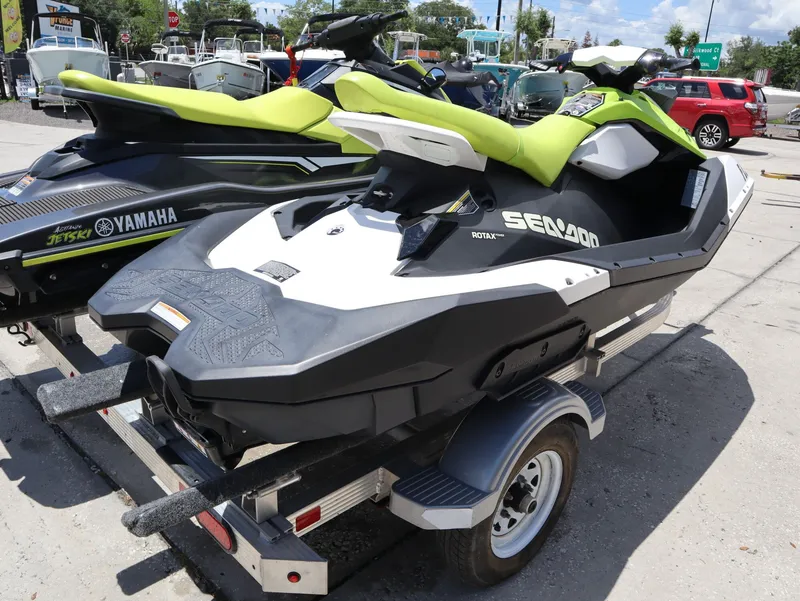 Slide: The Image of Sea-Doo 2023 - 7