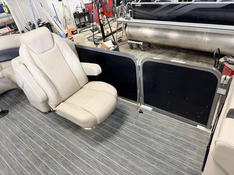 Slide: The Image of Premier 220 SunSation & 100HP Honda 4Stroke - $29,995 2020 - 35