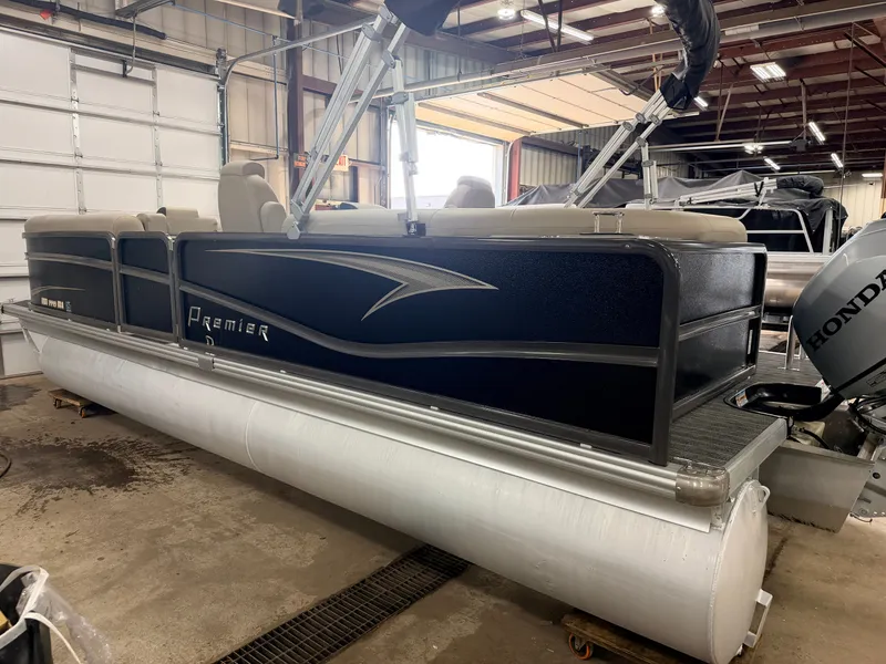 Slide: The Image of Premier 220 SunSation & 100HP Honda 4Stroke - $29,995 2020 - 52