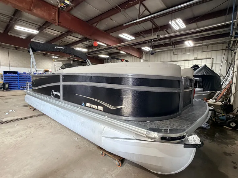 Slide: The Image of Premier 220 SunSation & 100HP Honda 4Stroke - $29,995 2020 - 57