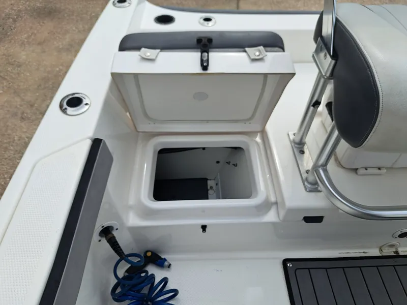 Slide: The Image of Yamaha 210 fish 2019 - 17